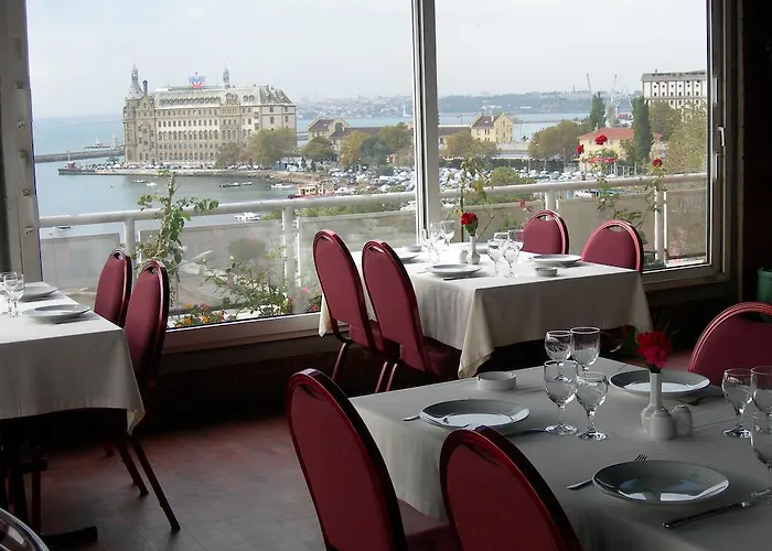 Kadikoey Rihtim Отель 3*