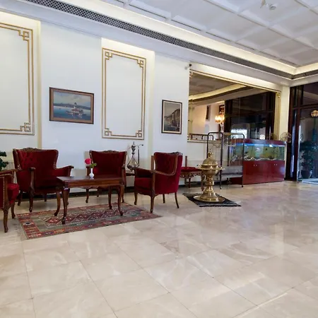 Hotell Kadikoy Rihtim 3*